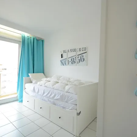 Apartamento Europan B Leopold I Esplanade 1 - Zeezicht 6 Personen