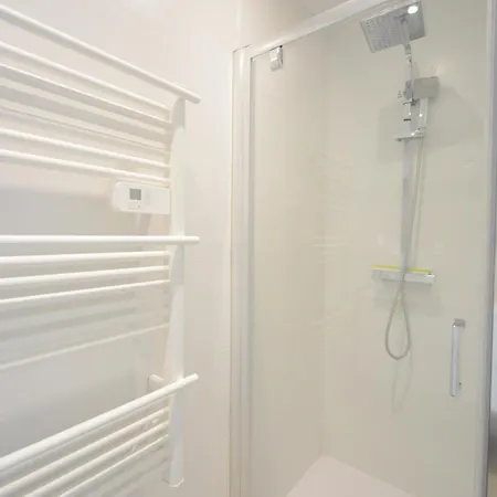 Apartamento Europan B Leopold I Esplanade 1 - Zeezicht 6 Personen De Panne