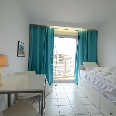 Apartamento Europan B Leopold I Esplanade 1 - Zeezicht 6 Personen *